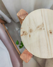 Load image into Gallery viewer, Hana plant stand