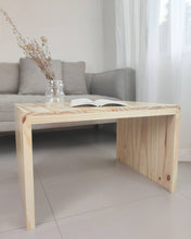 Load image into Gallery viewer, Sato Center table