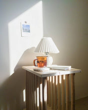 Load image into Gallery viewer, Fumiko Side table
