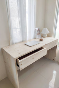 Yugen Desk