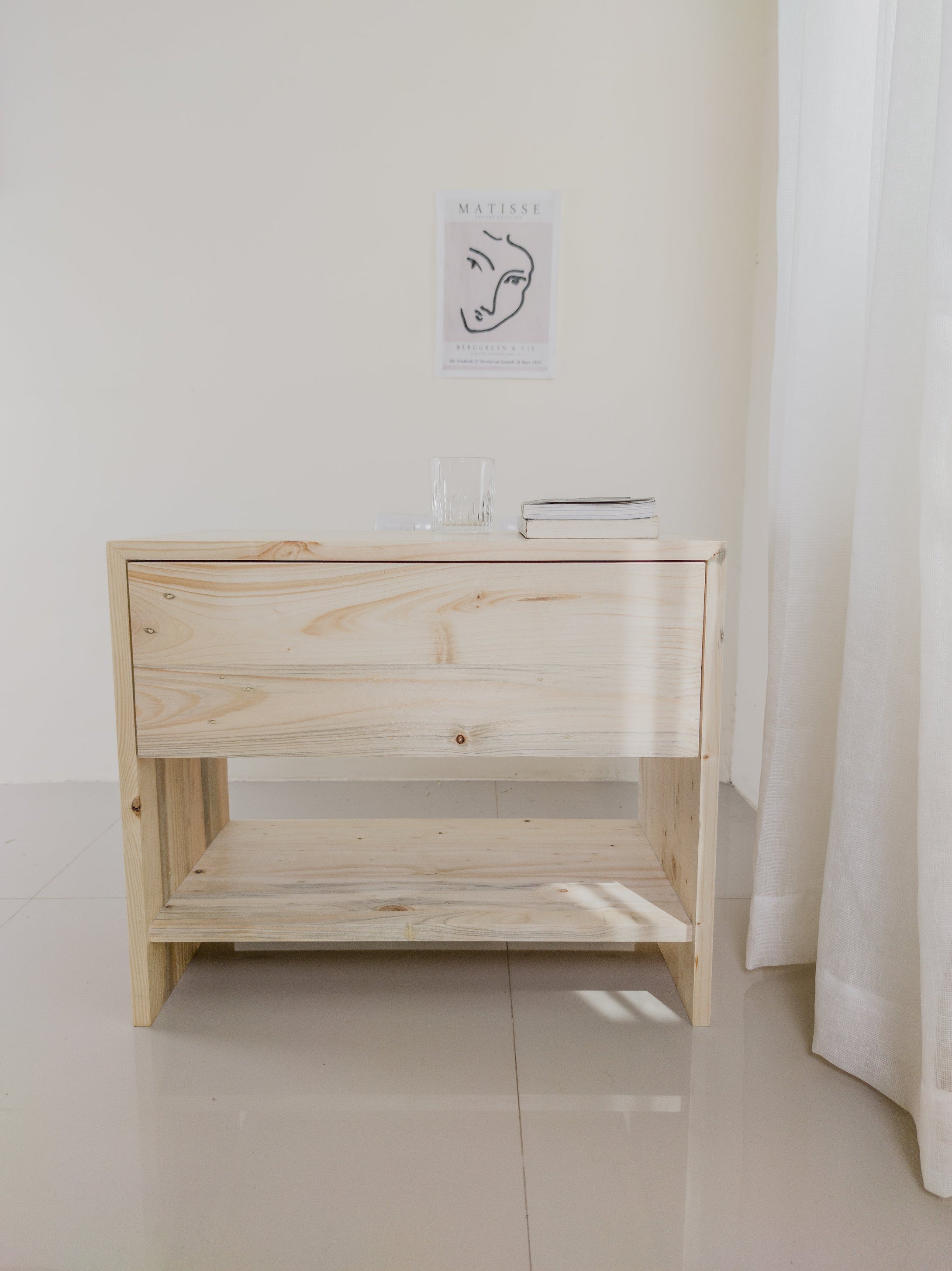 Nami nightstand