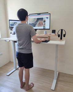 Iwato Standing Desk