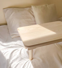 Load image into Gallery viewer, Takane Bed table
